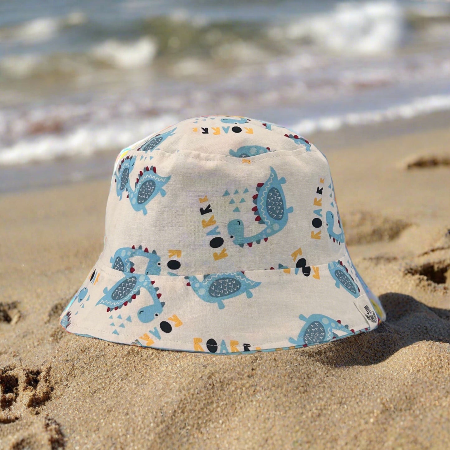 0-6 months Reversable, Little Dinosaur bucket hat (One Only!)