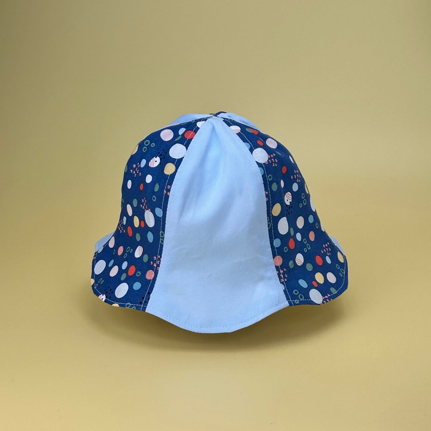 3-6 months planets/blue baby sun hat (One Only!)