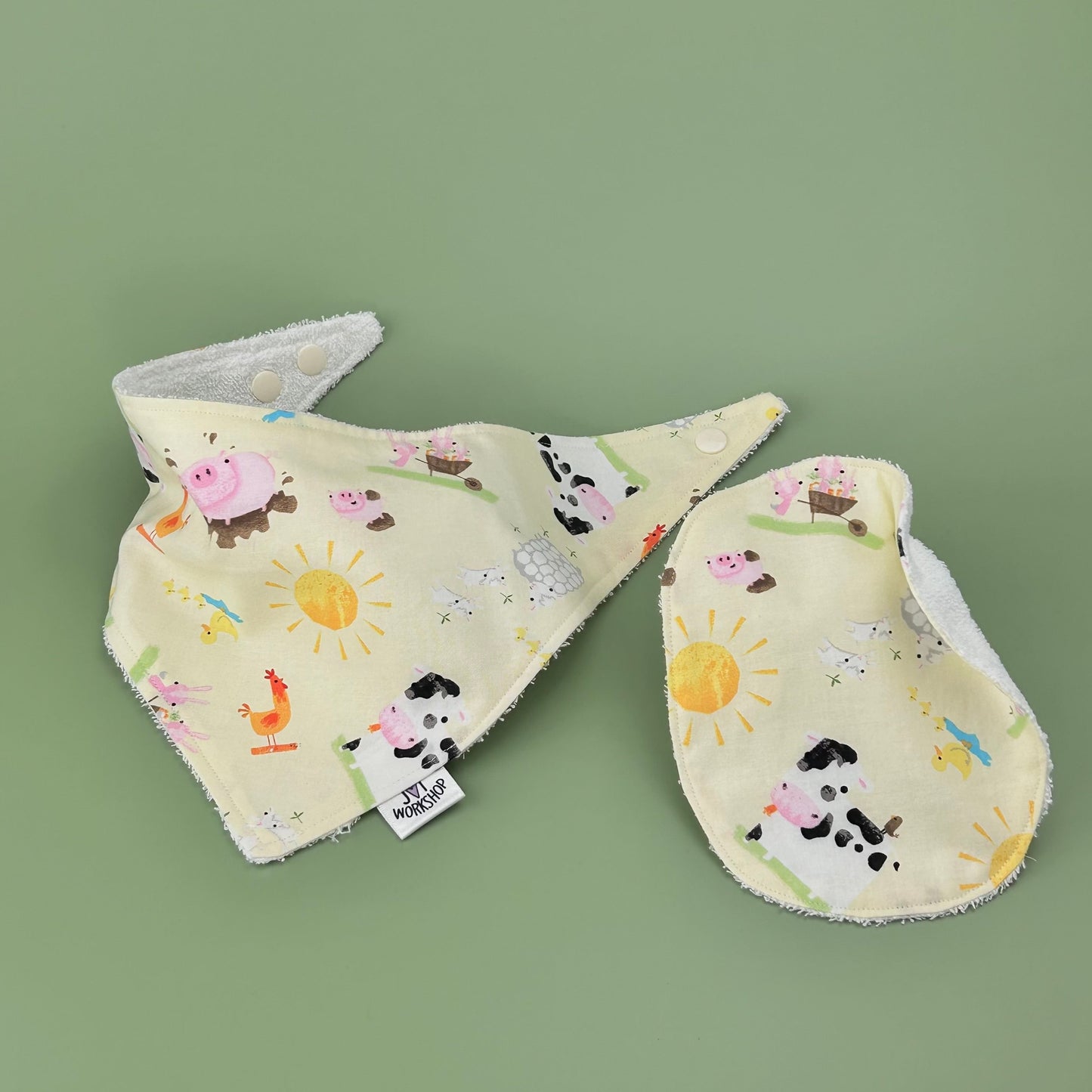 Farm animals, dribble bib & face cloth, baby gift sets