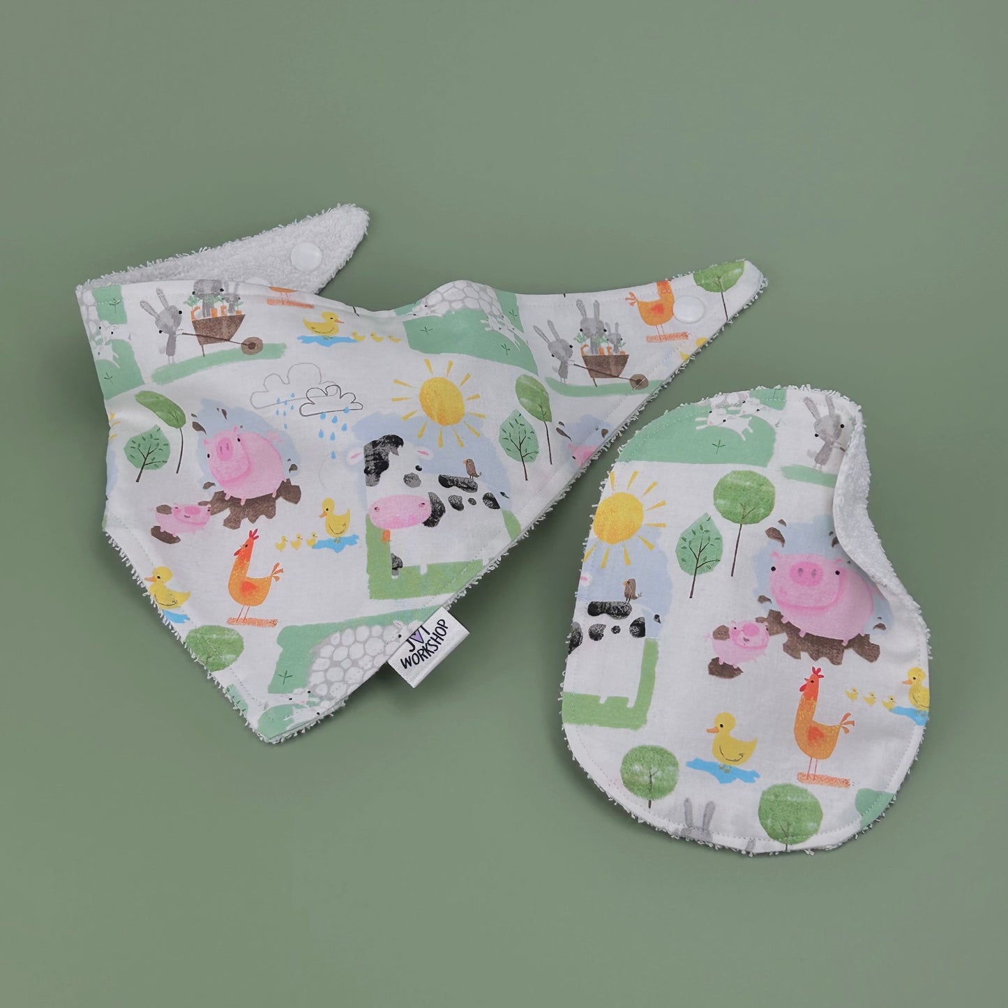 Farm animals, dribble bib & face cloth, baby gift sets