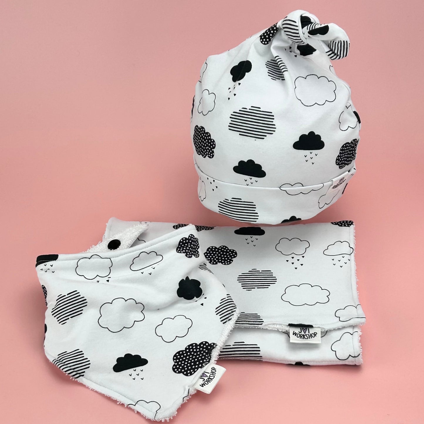 Baby Shower Premium Gift Boxed Set - Black & White Cloud Design.