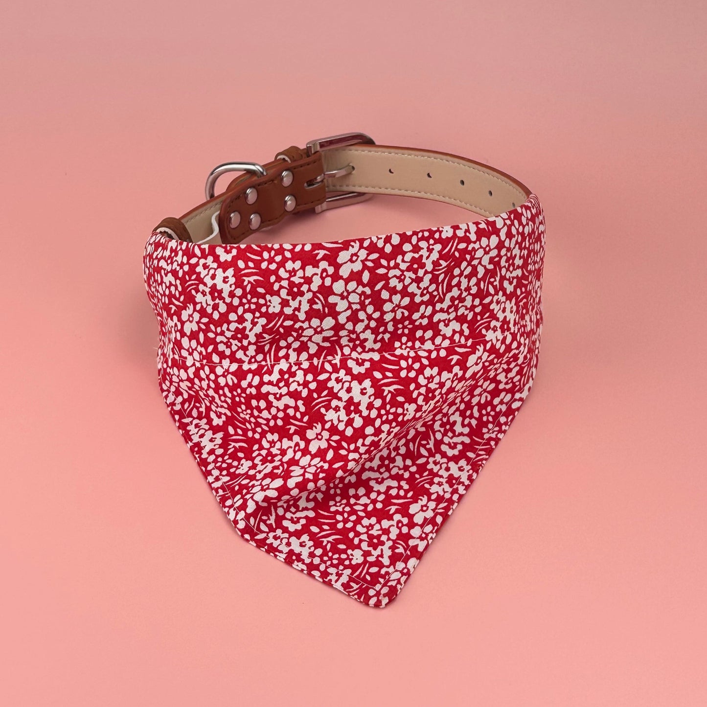 Medium size - Red & White Flower Pet Bandanas & Bow ties